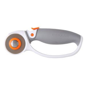 Fiskars görgős vágó 45mm